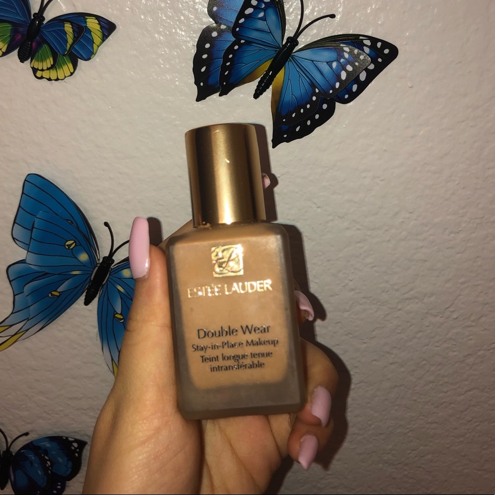 ESTÉE LAUDER double wear foundation